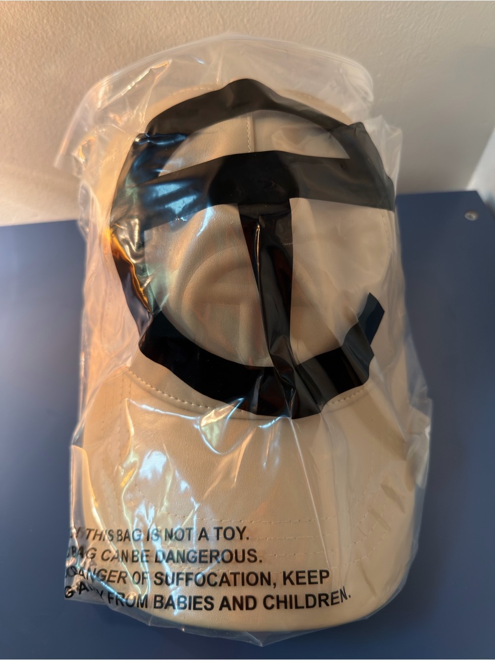 Telfar cream hat - Picture 2 of 7